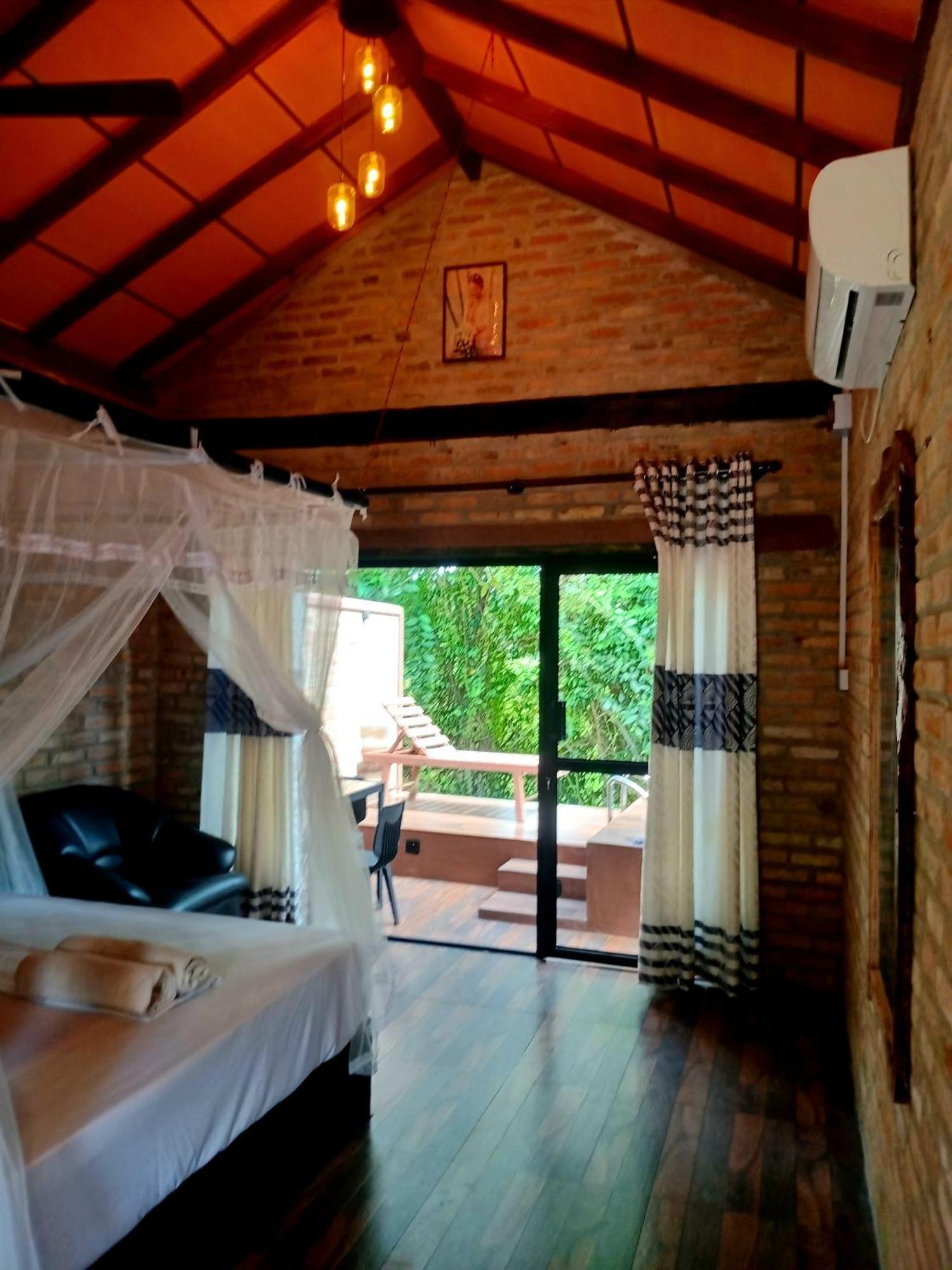 Airport Villa Kamatha -Foreign Booking Only Катунаяка Екстер'єр фото