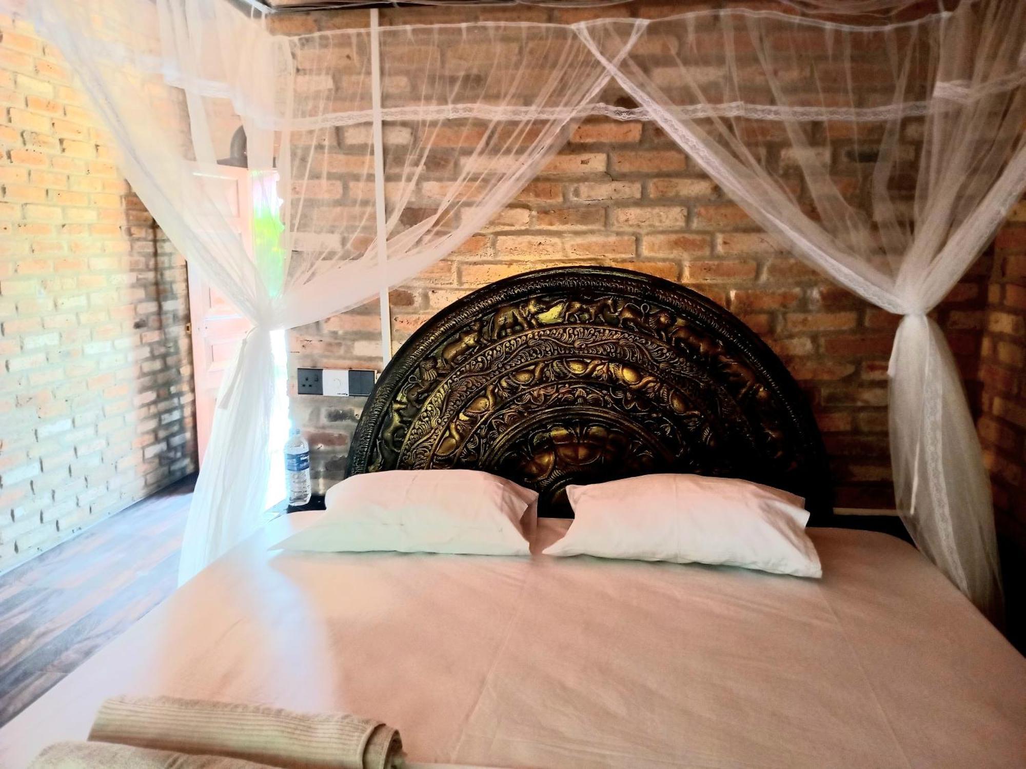 Airport Villa Kamatha -Foreign Booking Only Катунаяка Екстер'єр фото
